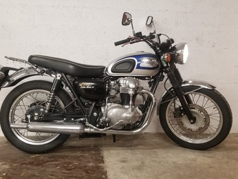 W 650 KAWASAKI BLEU